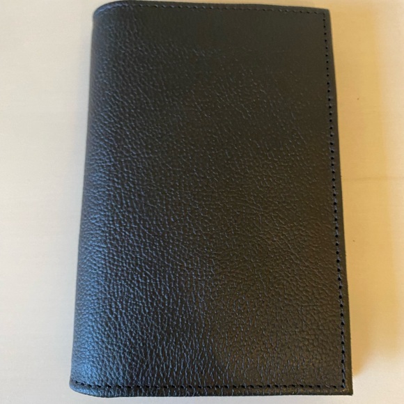 MBH men’s leather black bifold wallet- New- Fine quality leather - Picture 2 of 5